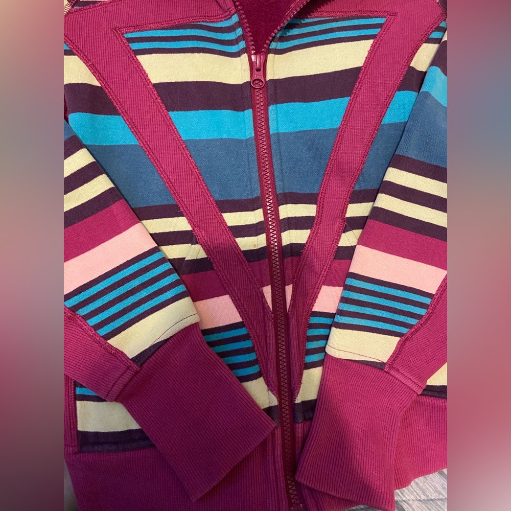 Ivivva sweater - Picture 4 of 5